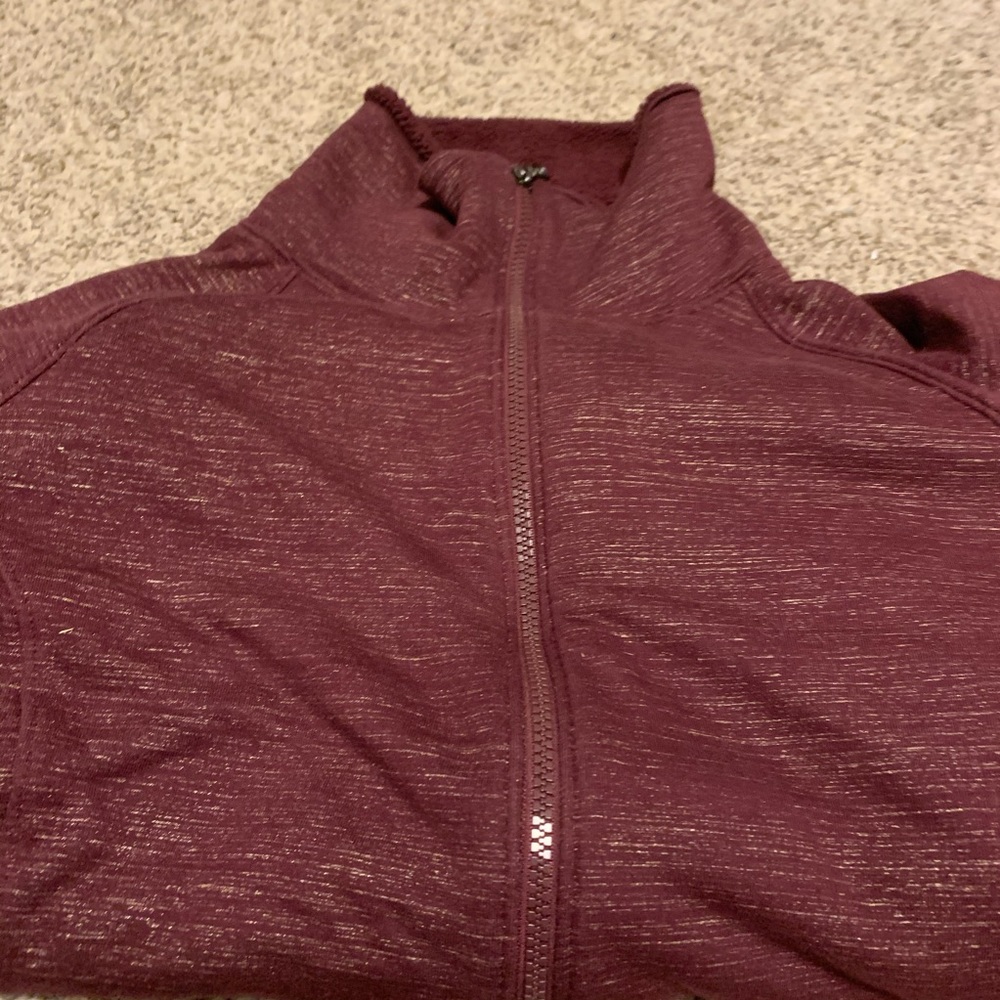 Under armor zip up